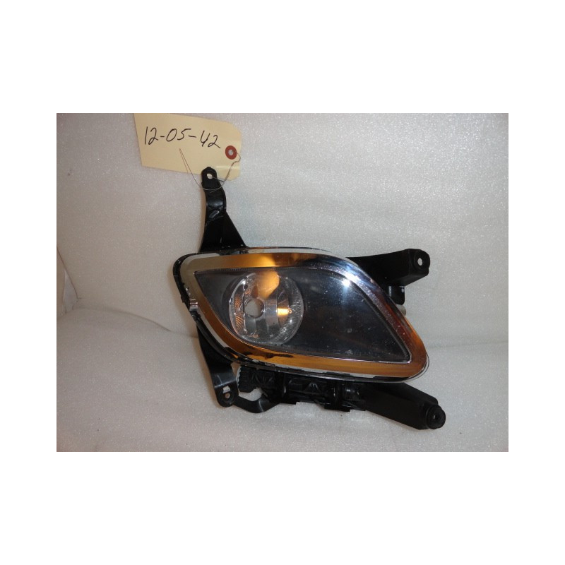 92202-3M010 Hyundai Genesis Right Fog Lamp 2009-2011