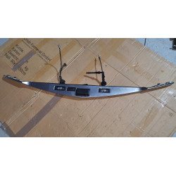 84898813 Cadillac XT5 Rear Dual Camera Liftgate Chrome Applique 2020-2025