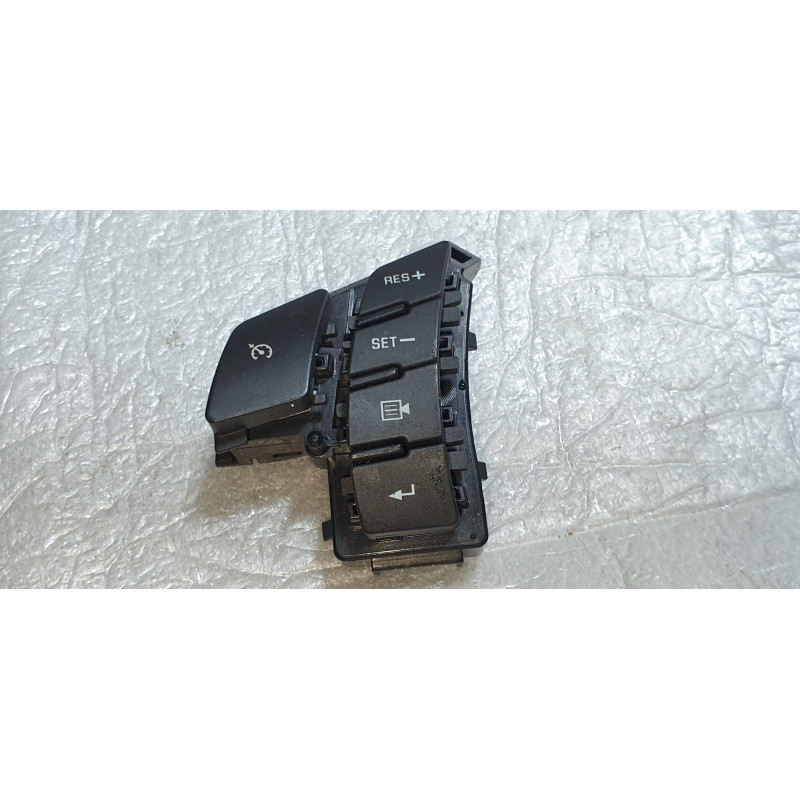 15842367 Chevrolet HHR Steering Cruise Wheel Control Switch 2006-2009