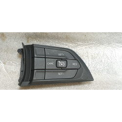 68423930AA Jeep Grand Cherokee Steering Wheel Cruise Control Switch