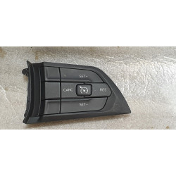 68423930AA Jeep Grand Cherokee Steering Wheel Cruise Control Switch