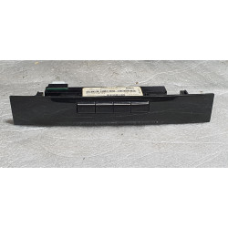 670013678 Maserati Quattroporte Rear Console Seat Control Panel Switch