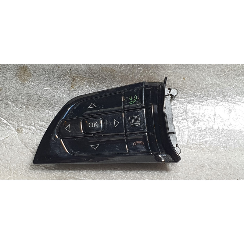68449315AA Jeep Grand Cherokee Steering Wheel Radio Control Switch