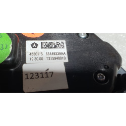 68449339AA Jeep Grand Cherokee Steering Wheel Radio Control Switch