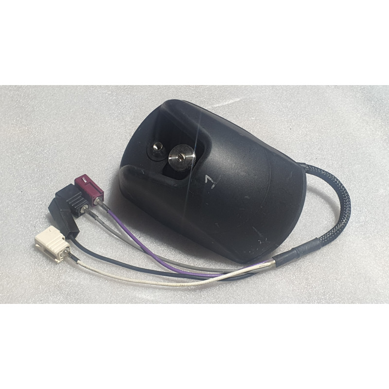 AL225637 John Deere Roof GPS Radio Antenna
