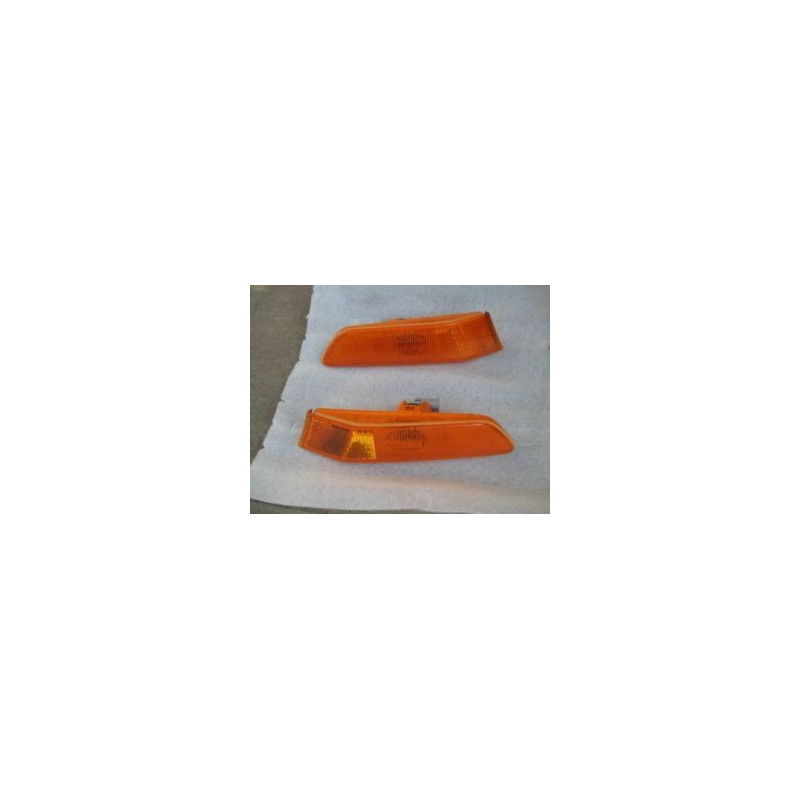 Infiniti G35 Side Marker Lamps 2003-2006