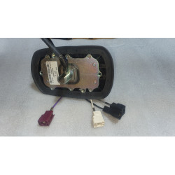 AL225637 John Deere Roof GPS Radio Antenna