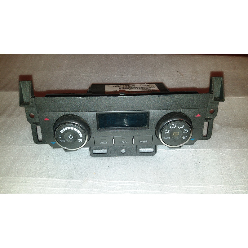 15892086 Buick Lucerne AC Heater Climate Control 2007-2011