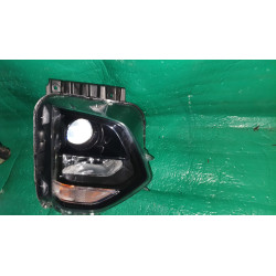 92102-S2000 Hyundai Santa Fe Right Halogen Headlight 2019-2020