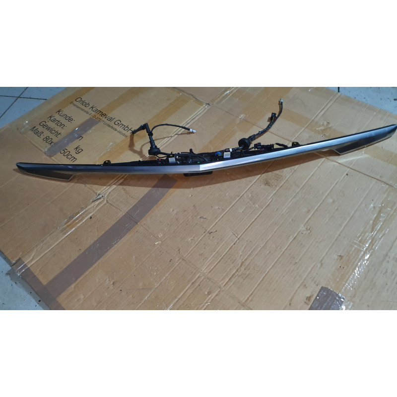 84898813 Cadillac XT5 Rear Dual Camera Liftgate Chrome Applique 2020-2025