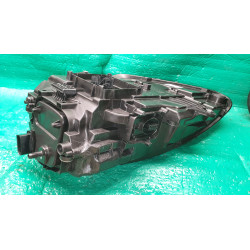 95B941010AR Porsche Macan Right LED Headlight 2019-2021