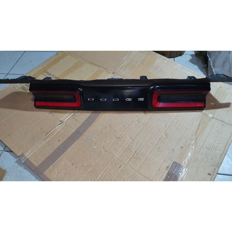 68195784AF Dodge LED Rear Deck Lid Center Tail Brake Lamp Light Panel