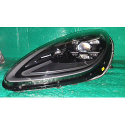 95B941015H Porsche Macan Left LED Headlight 2022-2024