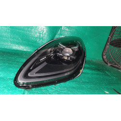 95B941015H Porsche Macan Left LED Headlight 2022-2024