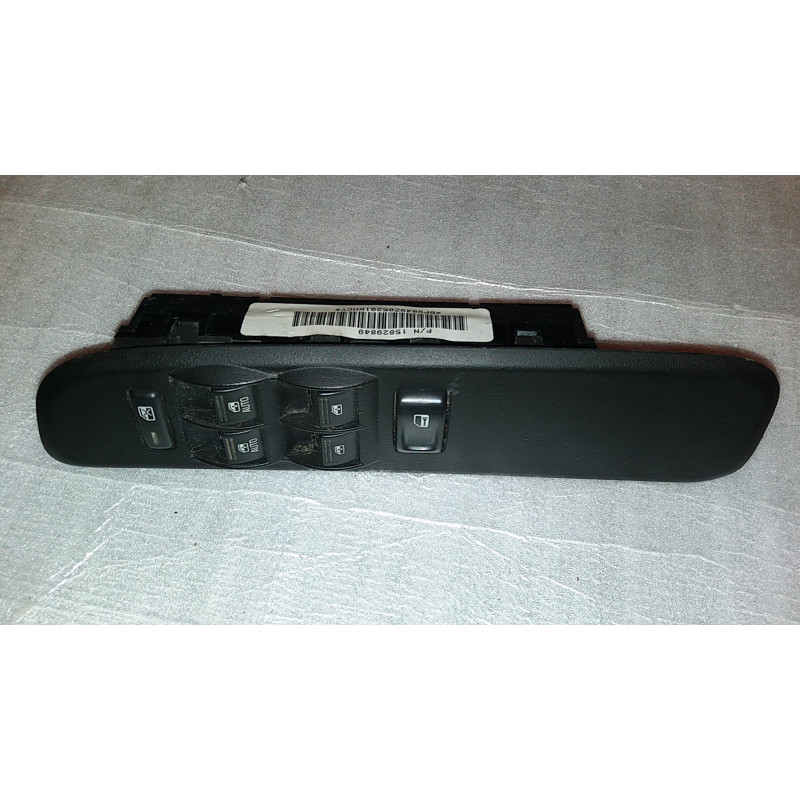 15829849 GMC Envoy Left Door Window Switch 2008-2009