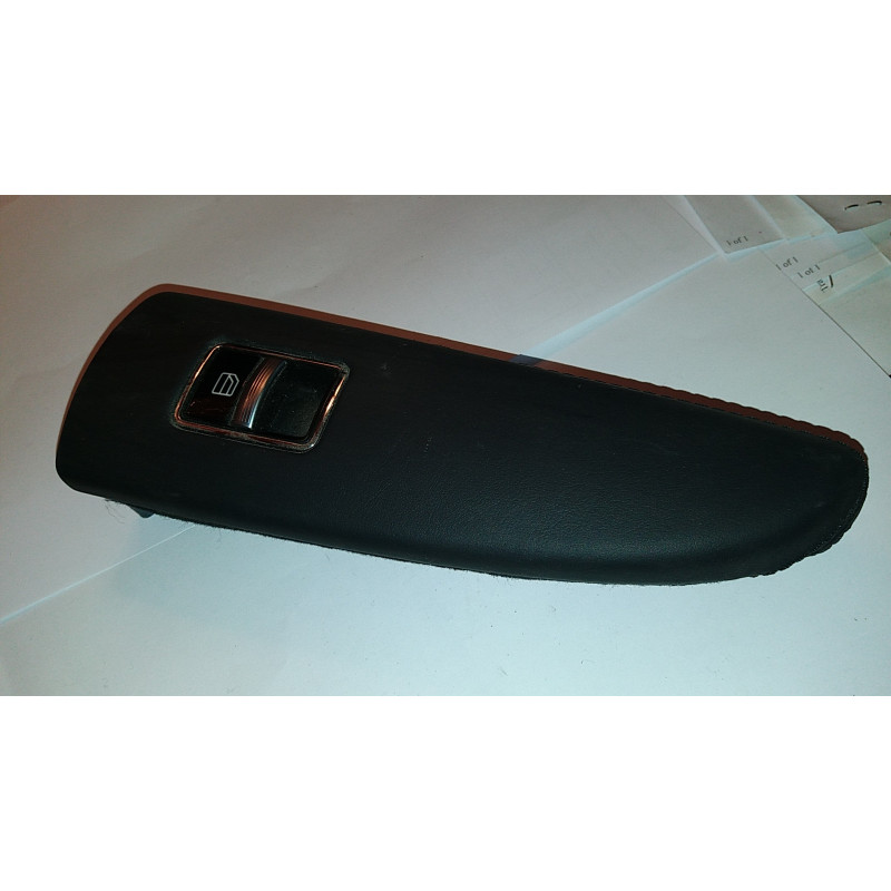 2217202089 Mercedes-Benz S-Class Right Front Door Window Switch 2007-2013