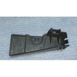 5R33-17F767-AB Ford Mustang Left Rear Bumper Bracket 2005-2009