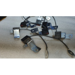 F1CT-18801-AA Ford Radio Suppression Capacitor Sensor F1CZ-18801-AA