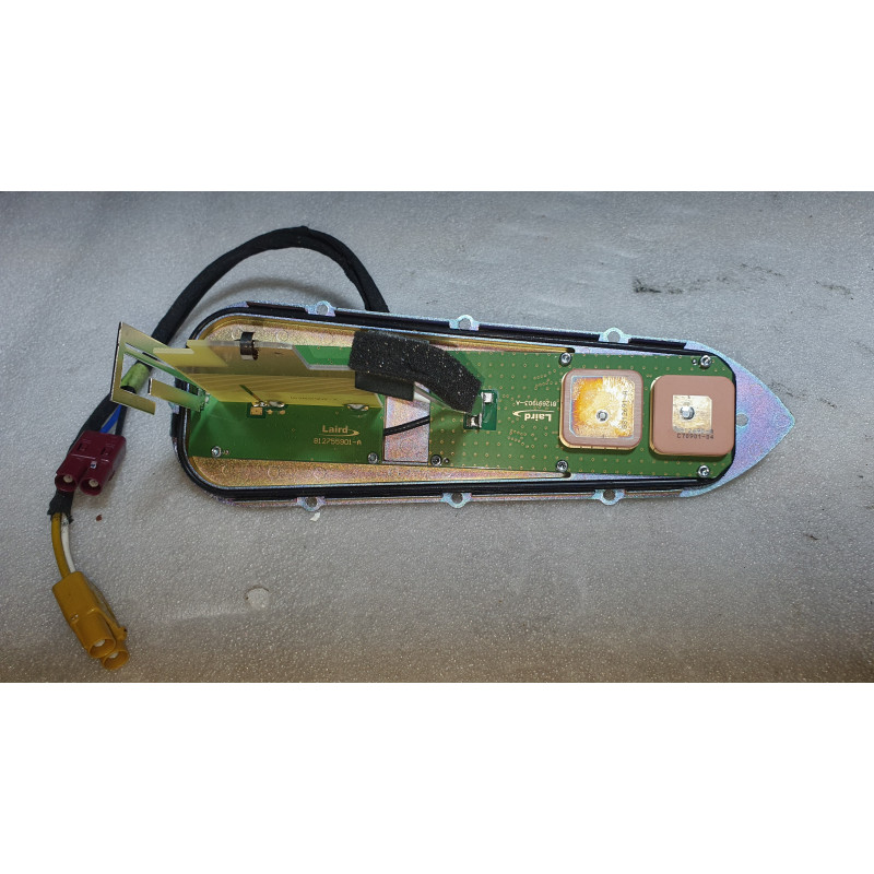 84284668 Chevrolet Equinox Roof Radio Antenna Amplifier 2018-2022 85595406