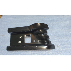 FR3Z-63108A26-A Ford Mustang Right Front Reinforced Support Bracket