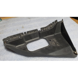 7R33-17E850-AA Ford Mustang Right Rear Bumper Mount Bracket 2005-2009
