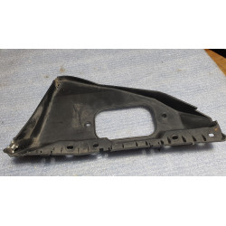 7R33-17E850-AA Ford Mustang Right Rear Bumper Mount Bracket 2005-2009