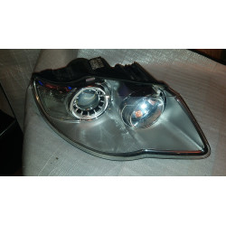 7L6941032 Volkswagen Touareg Right Halogen Headlight 2007-2010