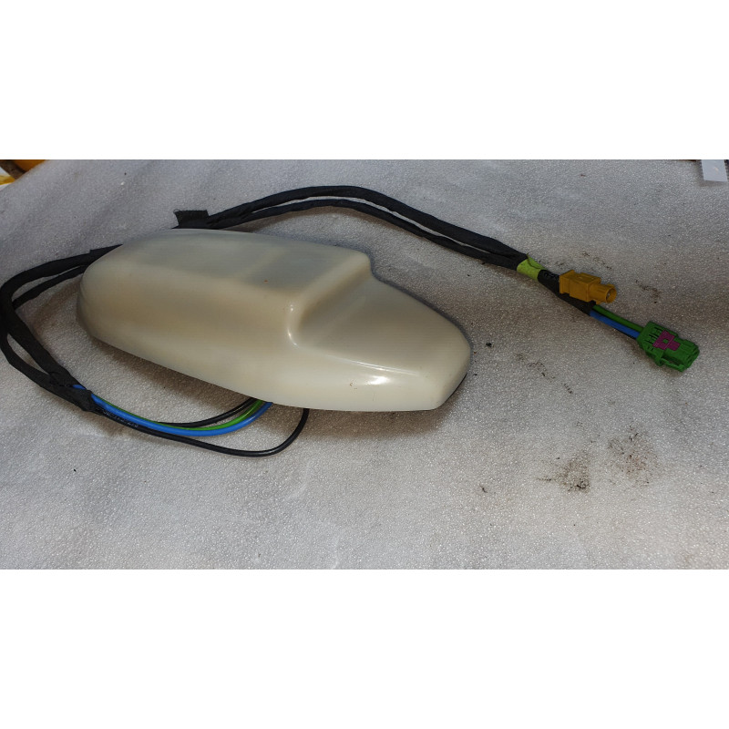 84933919 Chevrolet Roof GPS Radio Antenna 2025