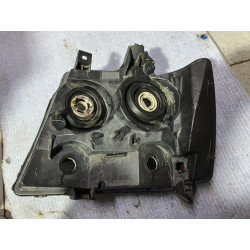 15950808 Chevrolet Tahoe Right Headlight 2007-2014 20760579