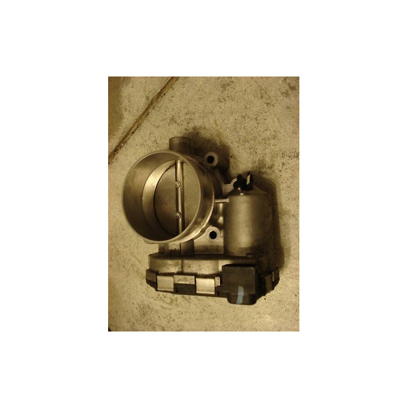 12571081 Cadillac CTS Throttle Body 2004-2007