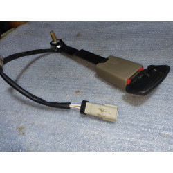 33008997A Jeep Liberty Front Right Seat Belt Buckle 1999-2007
