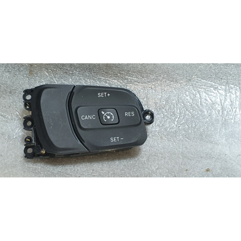68272140AB Jeep Wrangler Steering Wheel Cruise Control Switch 2018-2025