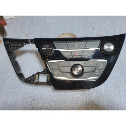 56054991AC Chrysler Pacifica Radio Audio AC Heater Climate Control Panel