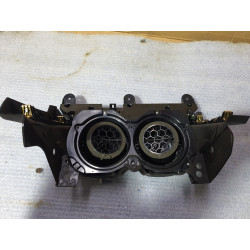 84441500 Chevrolet Camaro Dash Console AC Temp Switch Panel Air Vent Bezel