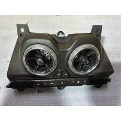84441500 Chevrolet Camaro Dash Console AC Temp Switch Panel Air Vent Bezel