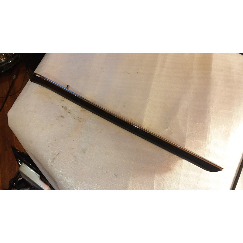 2217200922 Mercedes-Benz S-Class Left LED Wood Panel Trim Molding 2007-2012