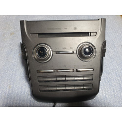 GJ7T-18D699-JA Lincoln MKC Radio Audio AC Heater Climate Control Panel