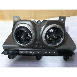 84441500 Chevrolet Camaro Dash Console AC Temp Switch Panel Air Vent Bezel