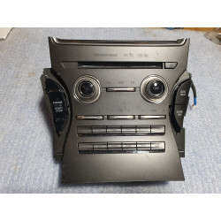 KA1T-18D699-FA Lincoln MKX Radio Audio AC Heater Climate Control Panel