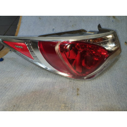 Hyundai Sonata Left LED Tail Lamp 2011-2015