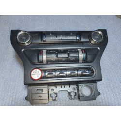 FR3T-18E245-CA Ford Radio AC Heater Climate Control Center Console Panel