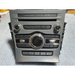 HP5T-18D699-KC Lincoln MKZ Radio Audio AC Heater Climate Control Panel