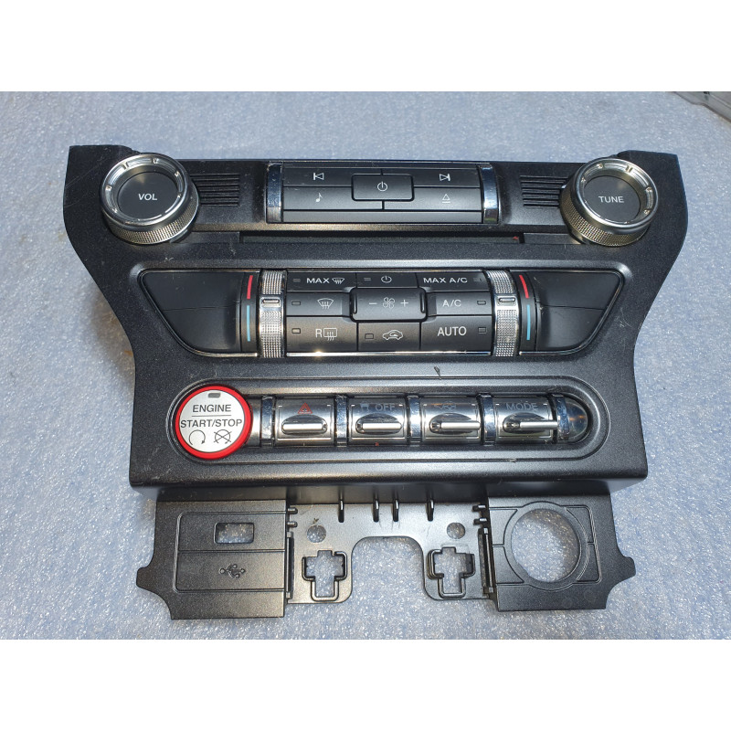 FR3T-18E245-CE Ford Radio AC Heater Climate Control Center Console Panel