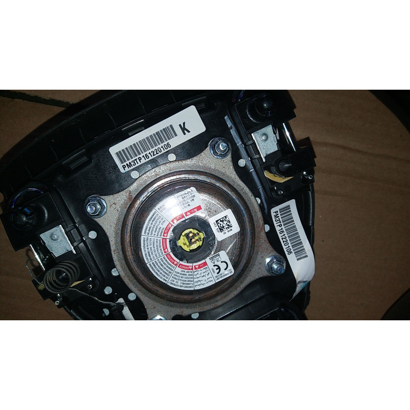 98510-4BA8A Nissan Rogue Driver Airbag (Black, 1 Plug) 2014-2016