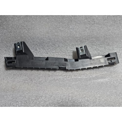 49060757 Alfa Romeo Giulia Right Headlight Lower Bracket 2017-2023