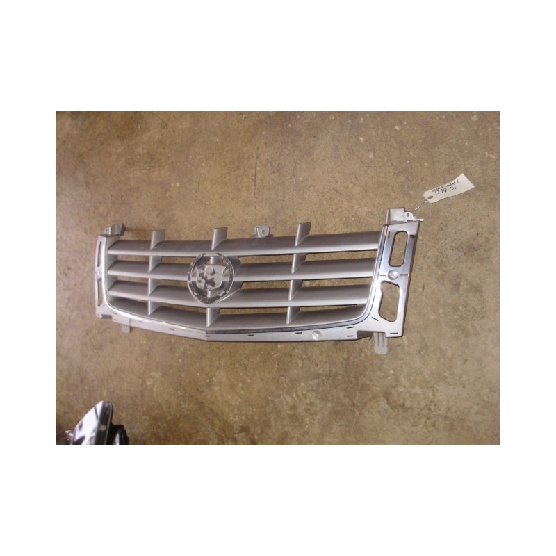 15070106 Cadillac Escalade Chrome Grille 2003-2006