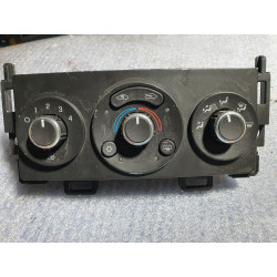 28014589 Chevrolet Malibu AC Heater Climate Control Switch 2004-2008