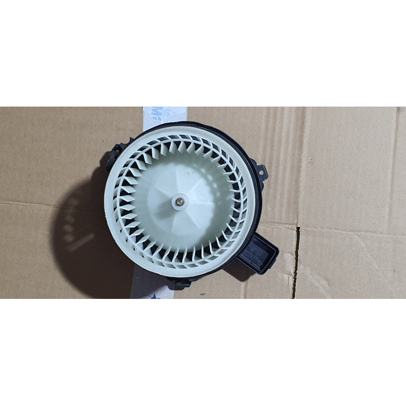 00251131 Cadillac CT4 HVAC AC Heater Blower Motor 2020-2025 85106779