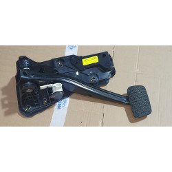 87861353 Cadillac Lyriq Brake Pedal 2023-2025 13597423