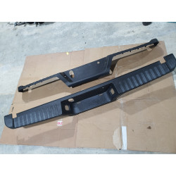 HL34-17B810-BDW Ford F-150 Raptor Rear Bumper Upper Cover Step Pad